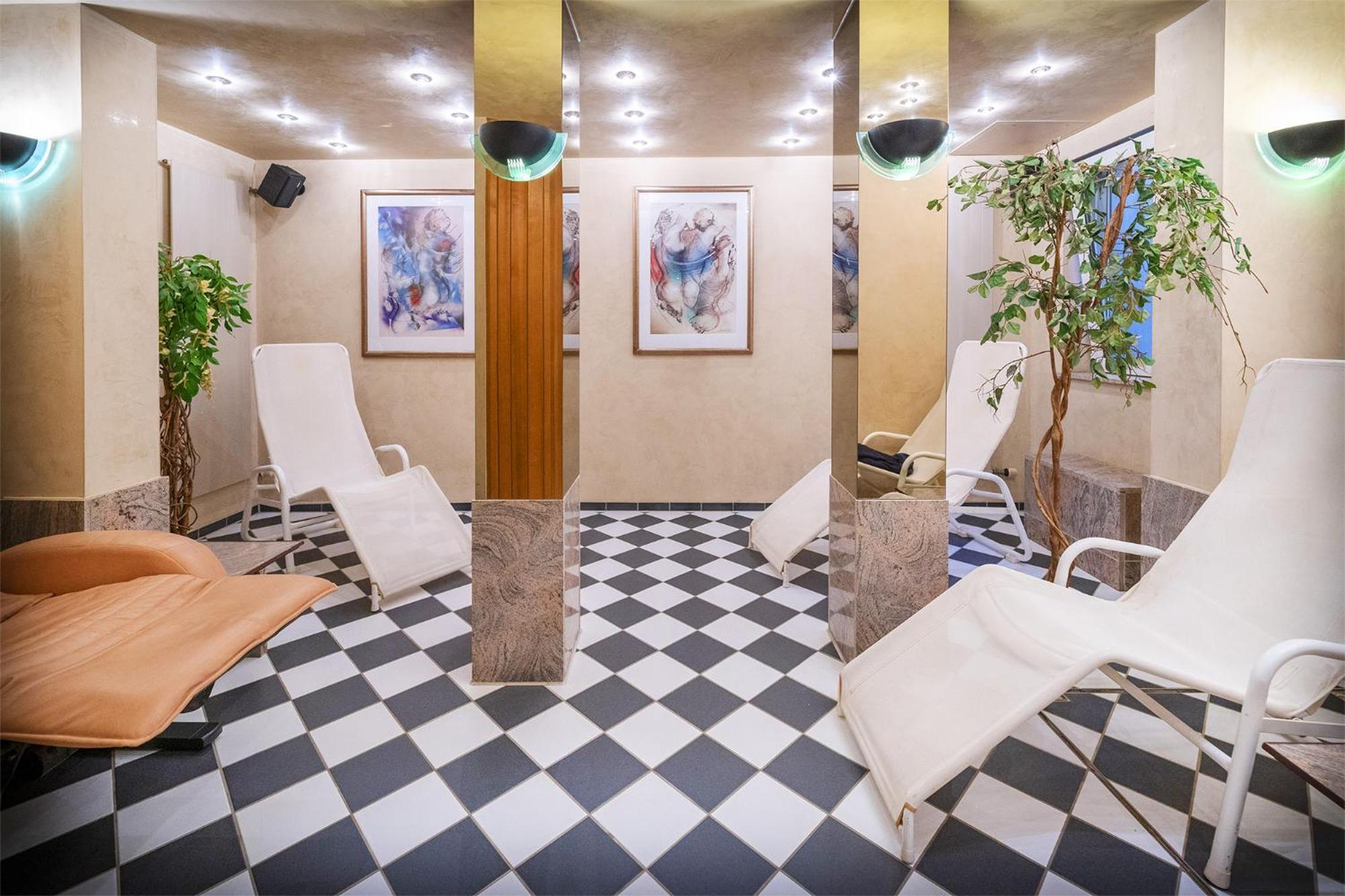 Bernstein Kastania Hotel Berlin