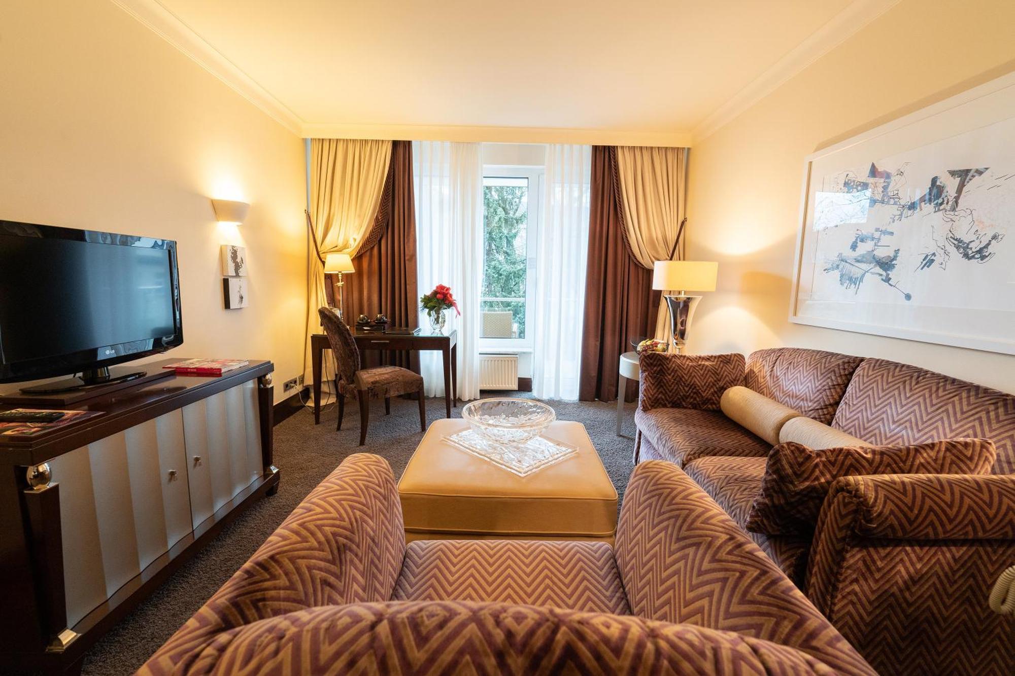 Hotel Bernstein Kastania